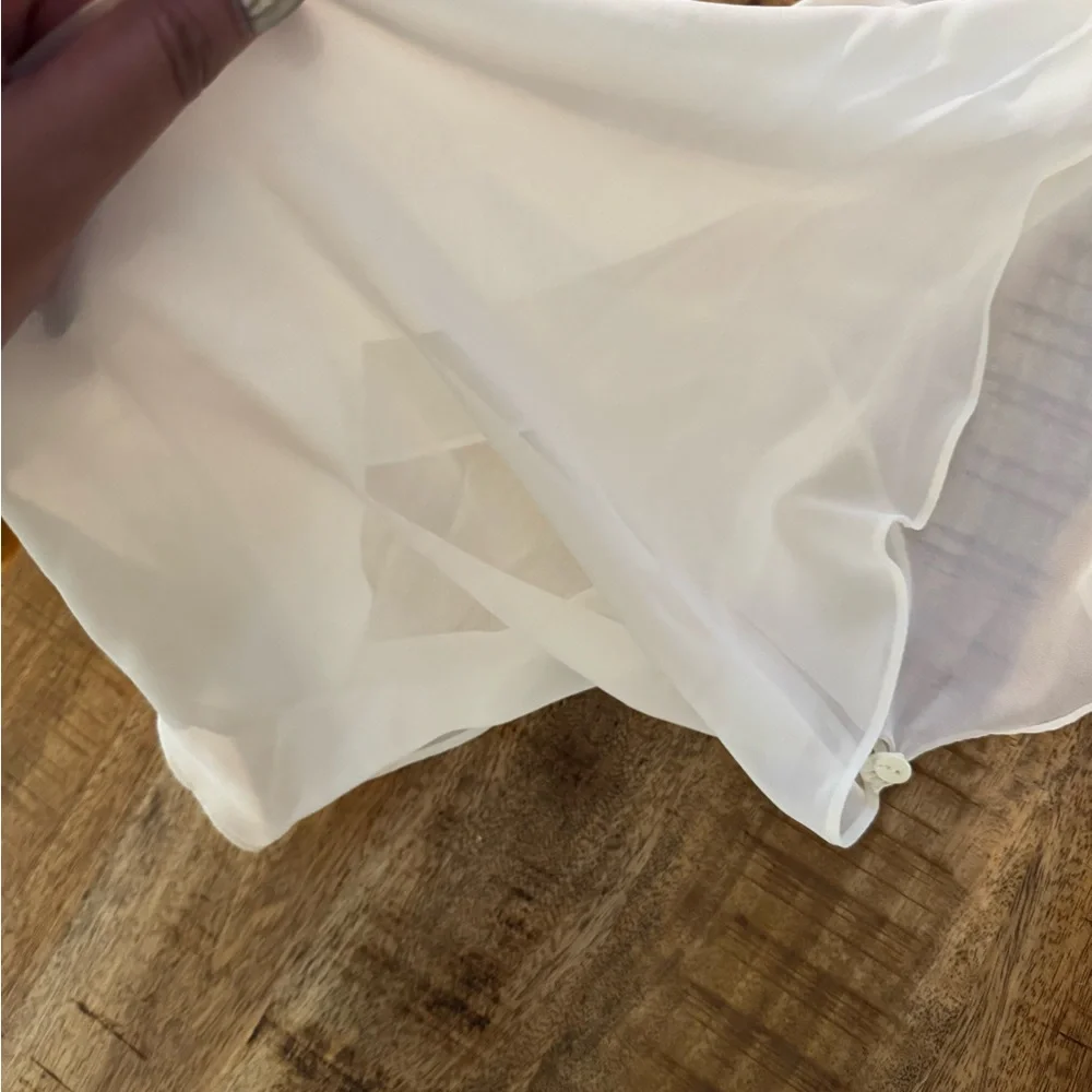 SLNY OFF WHITE Cream Sheer Scarf poncho flutter sleeves wrap 3X / 4x NWT